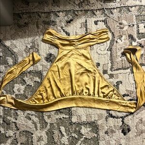 Lioness Halter Gold Top